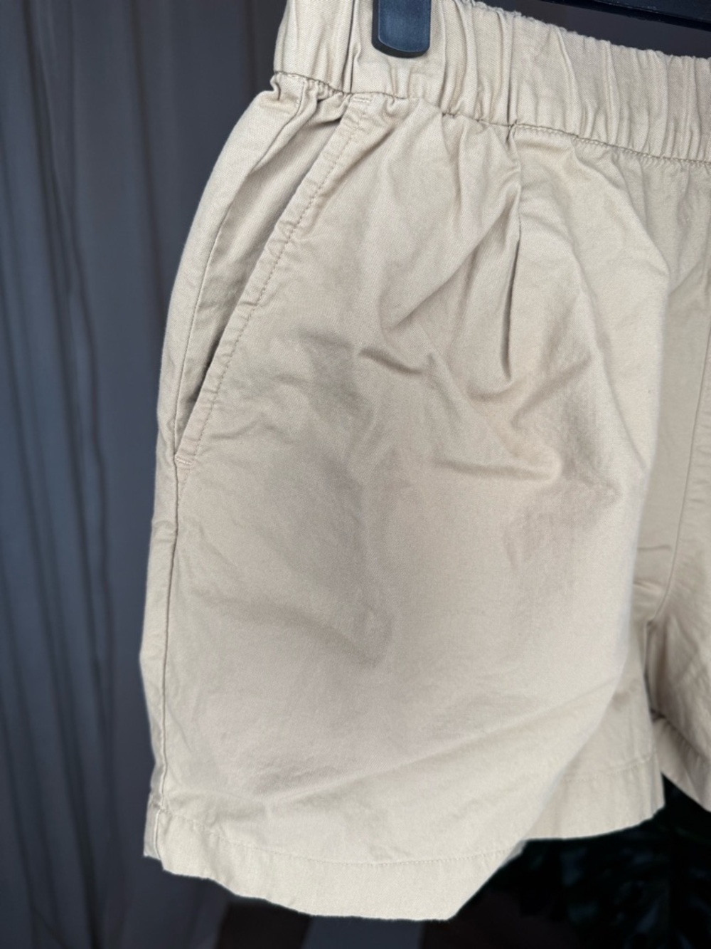 Uniqlo Cotton Easy Shorts - Picture 5 of 8